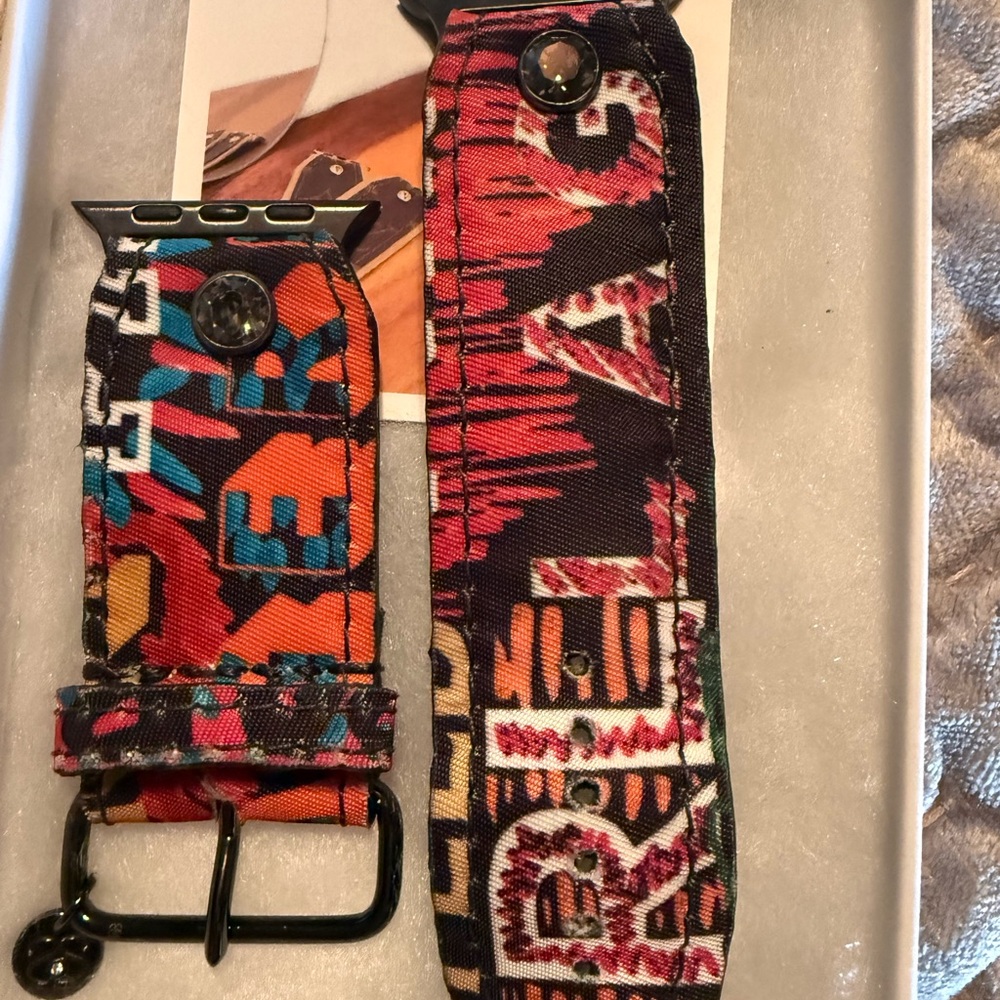 Spark*l Karl Lagerfield graffitti Smartwatch Band